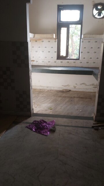 2.5 BHK Builder Floor For Rent in Mayur Vihar