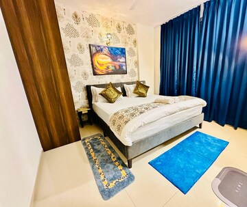 Bedroom in 3 BHK Apartment at Omaxe The Palace, Gomti Nagar – for Rent