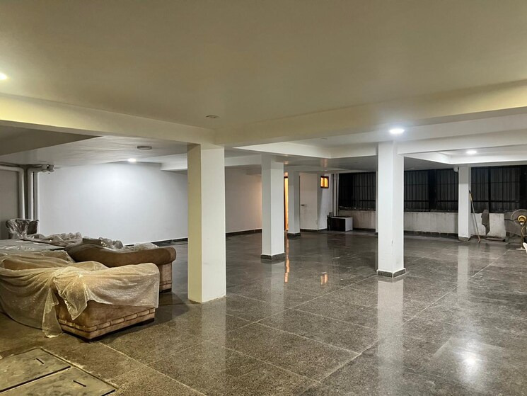  Parking, yogmaya-apartment 3 Bedroom 2250 Sq.Ft. Apartment In Vasant Kunj Delhi 8978811