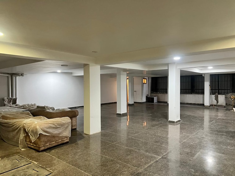  Parking, yogmaya-apartment 3 Bedroom 2250 Sq.Ft. Apartment In Vasant Kunj Delhi 8978811