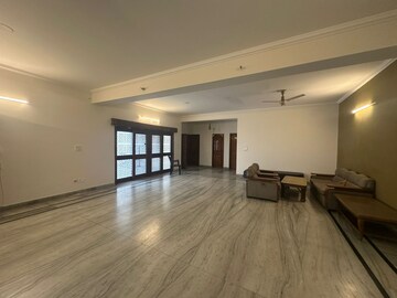 Room in 1 BHK Independent House at Sector 16 A – for Rent
