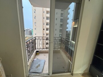 Building Lobby in 3 BHK Apartment at Signature Global Prime, Sector 63a – for Rent