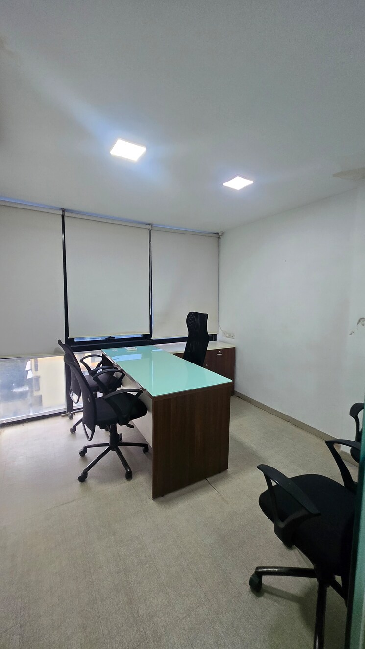 Team Area, corporate-annexe Commercial Office Space 1350 Sq.Ft. In Goregaon East Mumbai 8978840