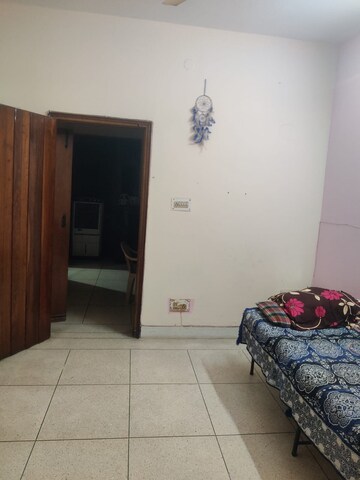 Bedroom in 1 BHK Independent House at Sector 16 – for Rent