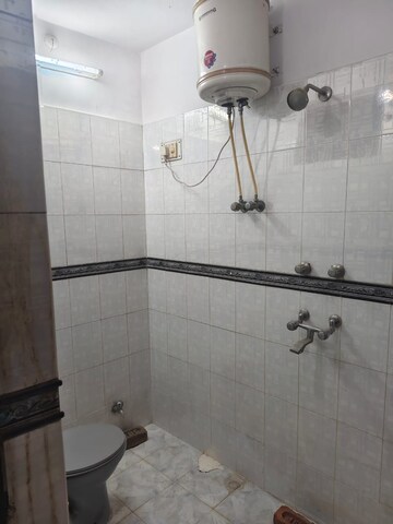 Bathroom in 2 BHK Independent House at Gomti Nagar – for Rent