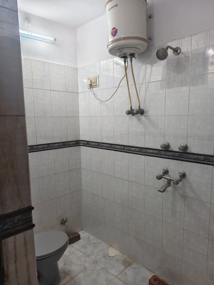 Bathroom, gomti nagar 2 Bedroom 1560 Sq.Ft. Independent House In Gomti Nagar Lucknow 8978847