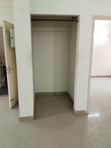 Building Lobby in 3 BHK Apartment at Orchid Island, Sector 51 – for Rent