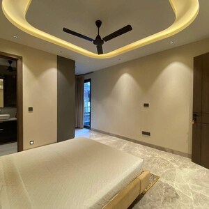 Furnished Amenities in 3 BHK Apartment at Balchandra CHS, Model Colony – for Sale