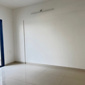 Room in 3 BHK Apartment at Kotibhaskar Chandrabhaga, Deccan Gymkhana – for Sale