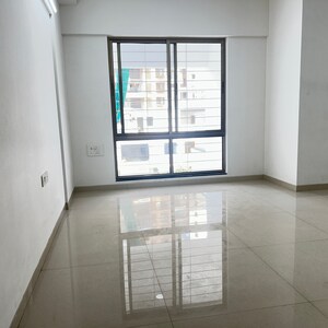 Room in 3 BHK Apartment at Kotibhaskar Chandrabhaga, Deccan Gymkhana – for Sale