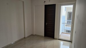Room in 3.5 BHK Builder Floor at Smart World Gems, Sector 89 – for Sale