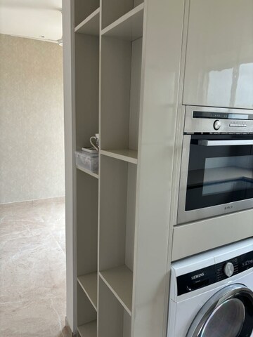 Bathroom in 1 BHK Apartment at Hiranandani Regent Hill, Powai – for Rent