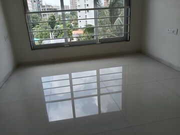 Room in 3 BHK Apartment at Anusmera Residences, Chembur – for Rent