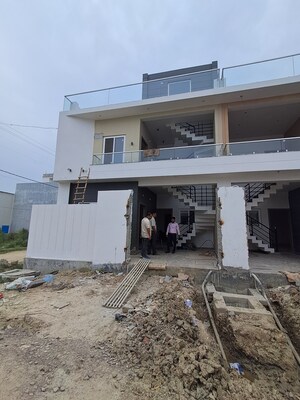 3 BHK Villa – Exterior View View at Mohanlalganj - for Sale