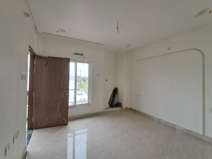 Room, mohanlalganj 3 Bedroom 2000 Sq.Ft. Villa In Mohanlalganj Lucknow 8978959