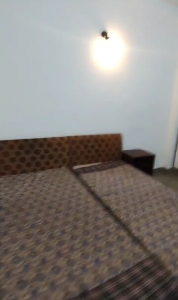 Living Room in 2 BHK Independent House at Sector 27 – for Rent