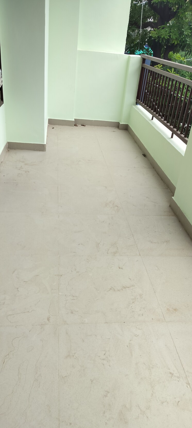 Room, rwa-apartments 3 Bedroom 198 Sq.Mt. Independent House In Sector 31 Noida 8978968