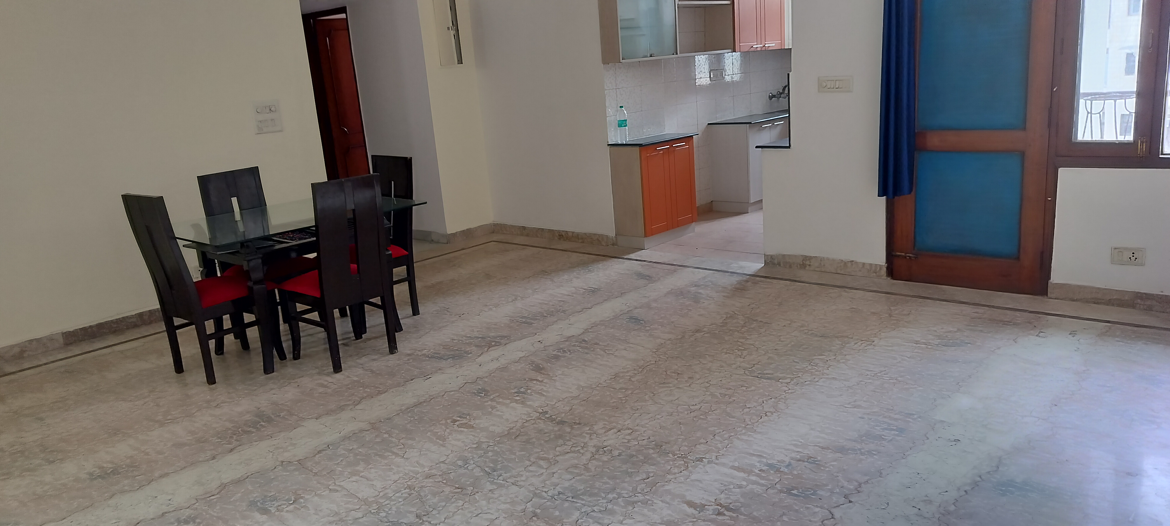 4 BHK Apartment For Rent in Amrapali Exotica