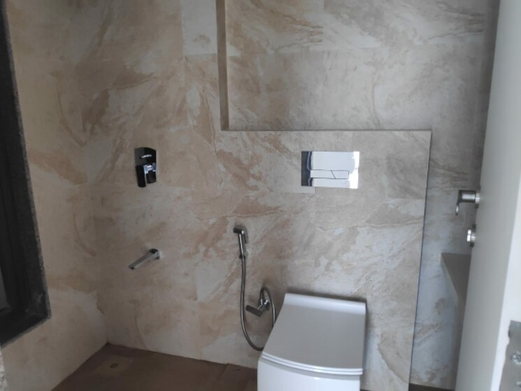 Bathroom, kanakia-silicon-valley 2 Bedroom 1050 Sq.Ft. Apartment In Powai Mumbai 8978982