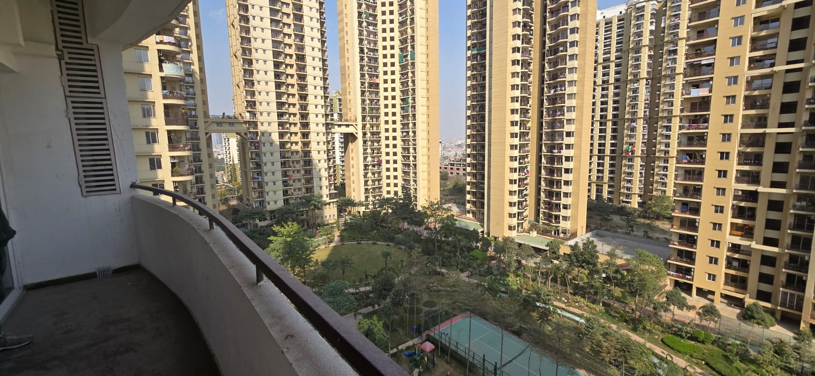 2 BHK Apartment For Sale in ET World Trade Tower