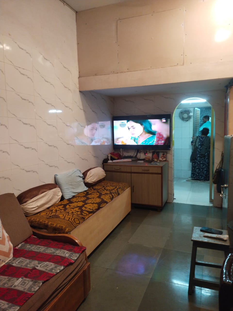 1 Rk+ Study Room Villa For Rent in Kamgar Nagar CHS Kurla East