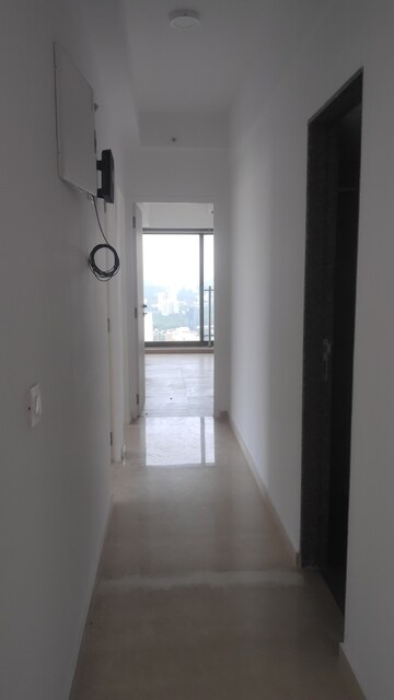 Building Lobby in 3 BHK Apartment at Kanakia Silicon Valley, Powai – for Rent