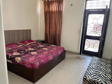 Bedroom in 3 BHK Independent House at Sector 46 – for Rent