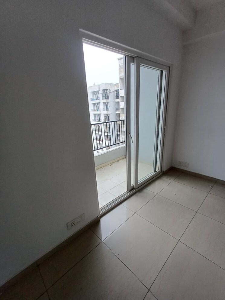 Room, nirala-aspire 2.5 Bedroom 1065 Sq.Ft. Apartment In Sector 16 Greater Noida Greater Noida 8979007