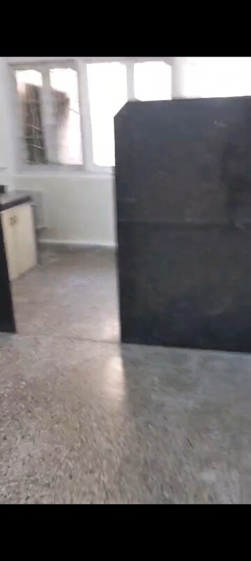 Room in 1 BHK Apartment at Kurla East – for Rent