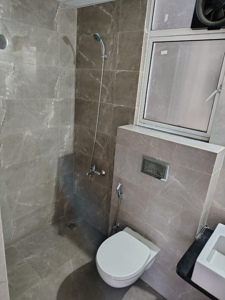 Bathroom, aishwaryam-comfort-gold 2 Bedroom 803 Sq.Ft. Apartment In Akurdi Pune 8979023