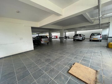 Parking in 2 BHK Apartment at Celebrity Lakeview, Jigani – for Rent