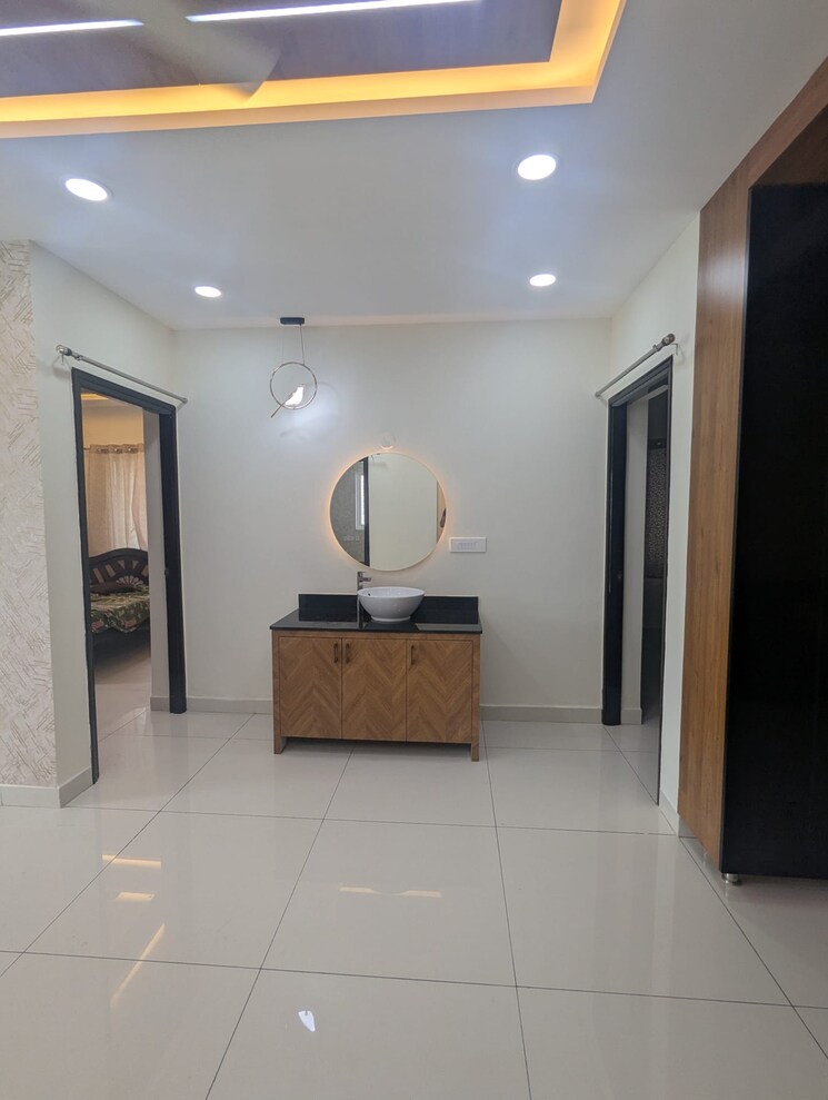 Bathroom, honer-vivantis 3 Bedroom 1725 Sq.Ft. Apartment In Gopanpally Hyderabad 8979056