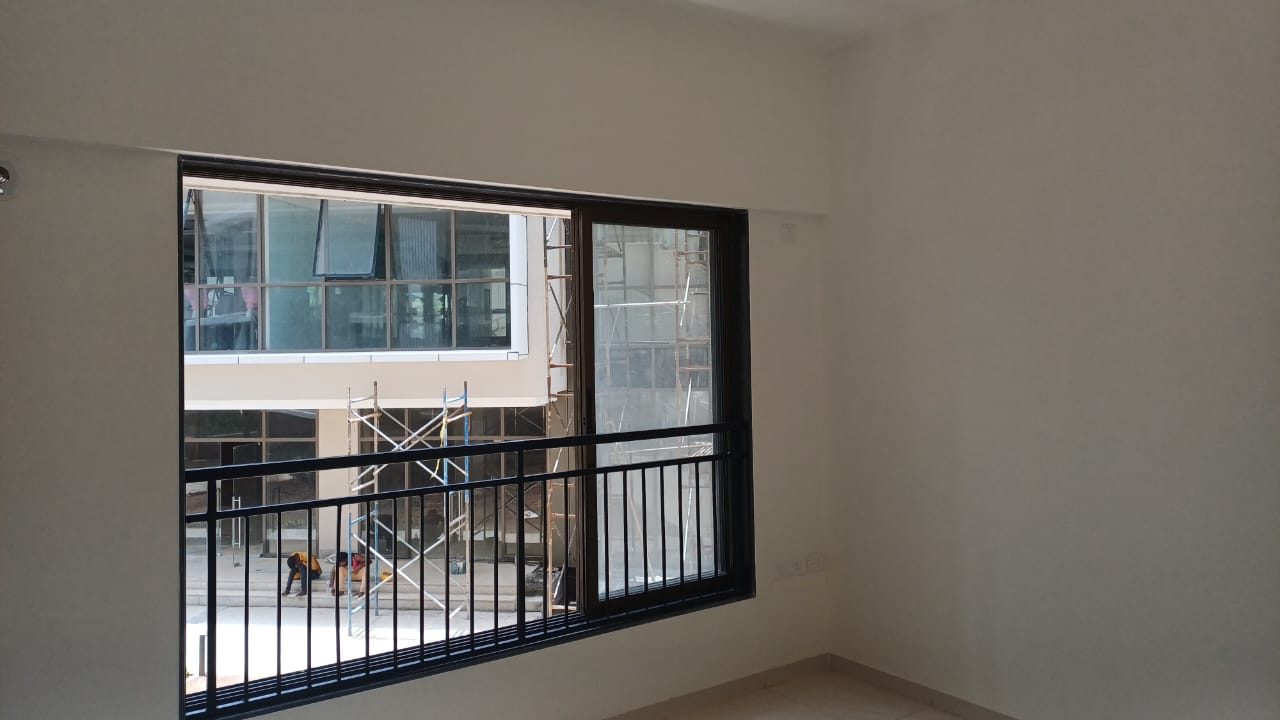 2 BHK + Extra Room Apartment For Sale in Runwal Sanctuary