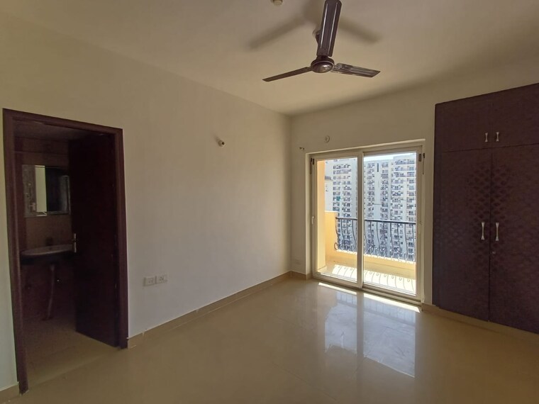 Room, nimbus-the-hyde-park 2.5 Bedroom 1080 Sq.Ft. Apartment In Sector 78 Noida 8979063