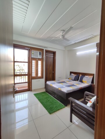 Kitchen in 2 BHK Builder Floor at Sector 46 – for Rent