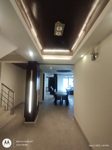  3 BHK Builder Floor at Mehrauli – for Rent