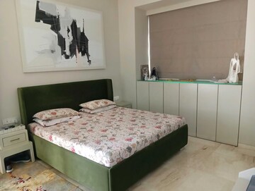 Bedroom in 4 BHK Apartment at Lokhandwala Victoria, Worli – for Sale