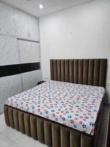 Bedroom in 2 BHK Builder Floor at Orchid Island, Sector 51 – for Rent