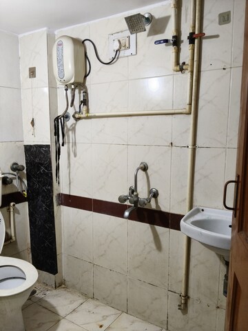Bathroom in 2 BHK Apartment at Krishna Galaxy Santacruz, Santacruz East – for Rent