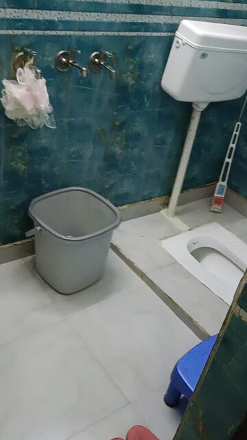 Bathroom in 2 BHK Builder Floor at Dilshad Colony – for Sale