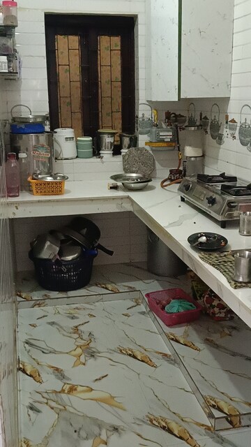 Team Area in 2 BHK Builder Floor at Dilshad Colony – for Sale