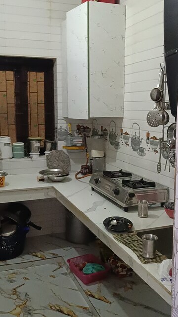 Team Area in 2 BHK Builder Floor at Dilshad Colony – for Sale