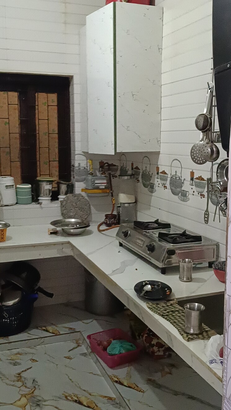 Team Area, dilshad colony 2 Bedroom 900 Sq.Ft. Builder Floor In Dilshad Colony Delhi 8979161