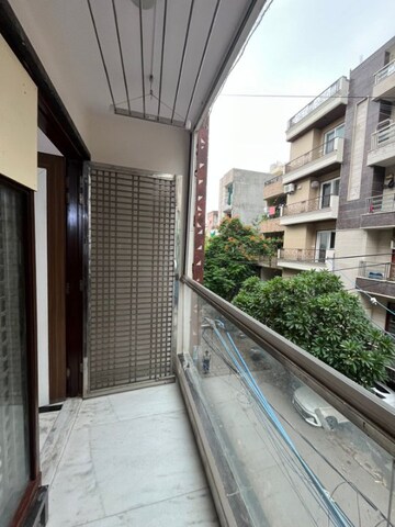 Balcony in 2 BHK Builder Floor at Ramesh Nagar – for Sale