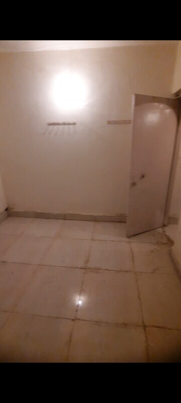 Room in 1 BHK Apartment at Zohra Agadi Nagar, Andheri West – for Sale