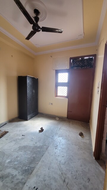 Bedroom in 3 BHK Builder Floor at Dilshad Garden – for Rent
