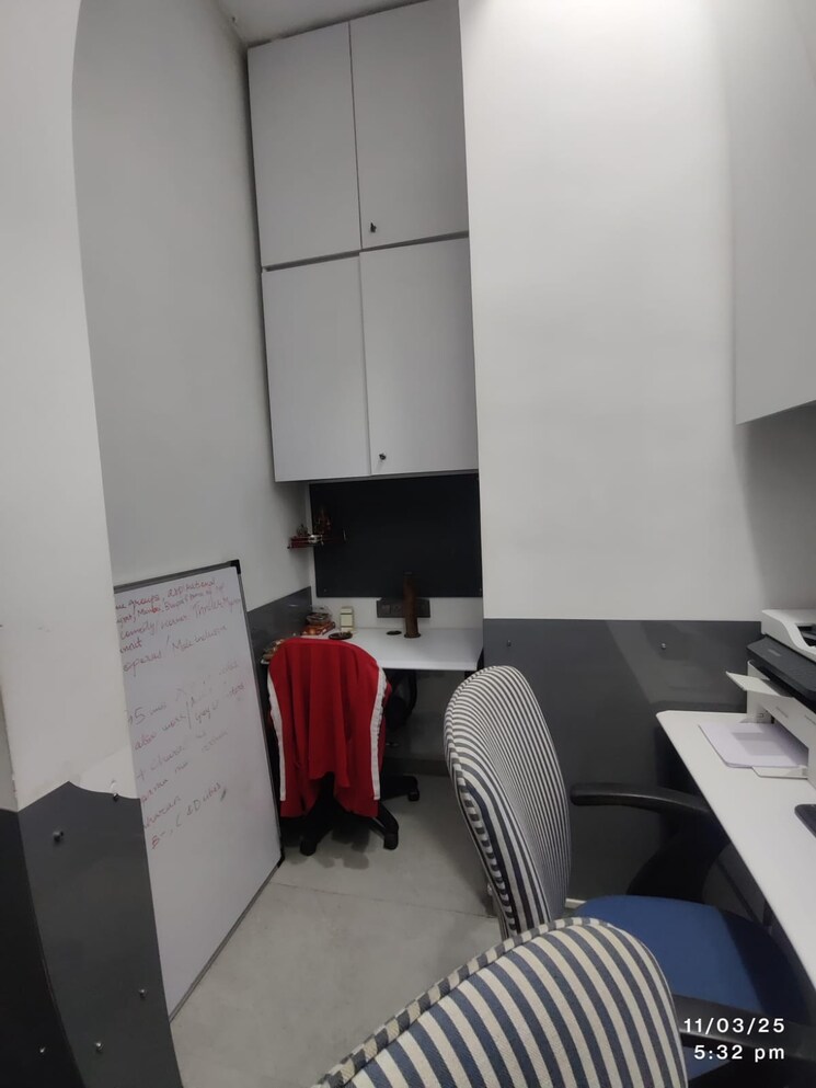 Team Area, andheri west Commercial Office Space 3500 Sq.Ft. In Andheri West Mumbai 8979189