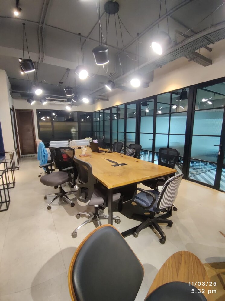 Team Area, andheri west Commercial Office Space 3500 Sq.Ft. In Andheri West Mumbai 8979189