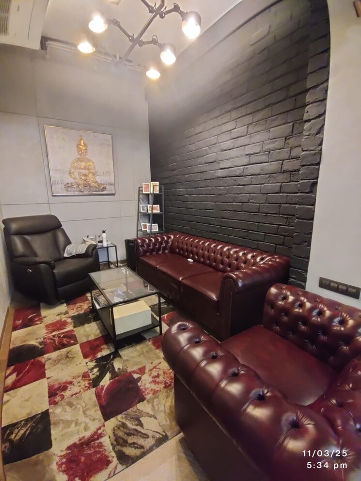 Common Area, andheri west Commercial Office Space 3500 Sq.Ft. In Andheri West Mumbai 8979189