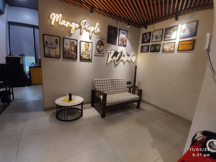 Common Area, andheri west Commercial Office Space 3500 Sq.Ft. In Andheri West Mumbai 8979189